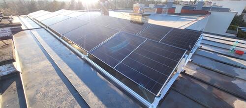 Reference Chytrá fotovoltaická elektrárna s řídicí jednotkou GreenBox - Mnichovo Hradiště